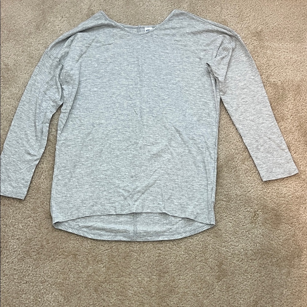 NWT OLD NAVY Girls Light Gray Long Sleeve Ribbed High Low Top Size L